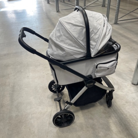 buggy sample van Innopet 1