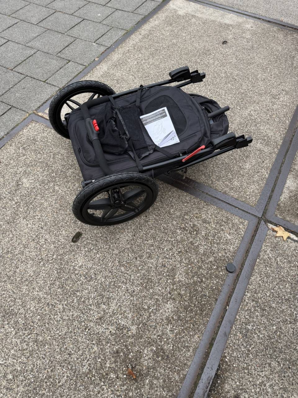Nog nieuwe Petique honden fiets buggy nog helemaal nieuw - Afbeelding 4